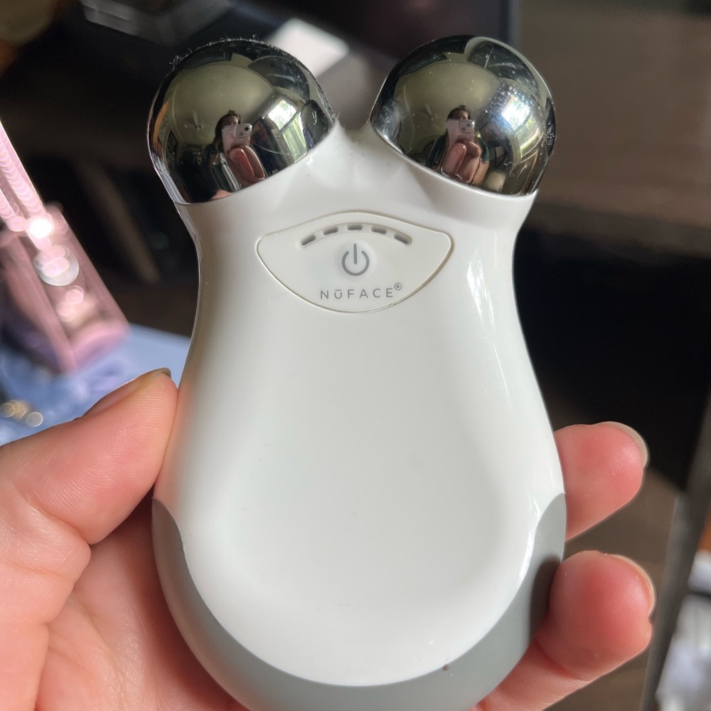 Nuface device